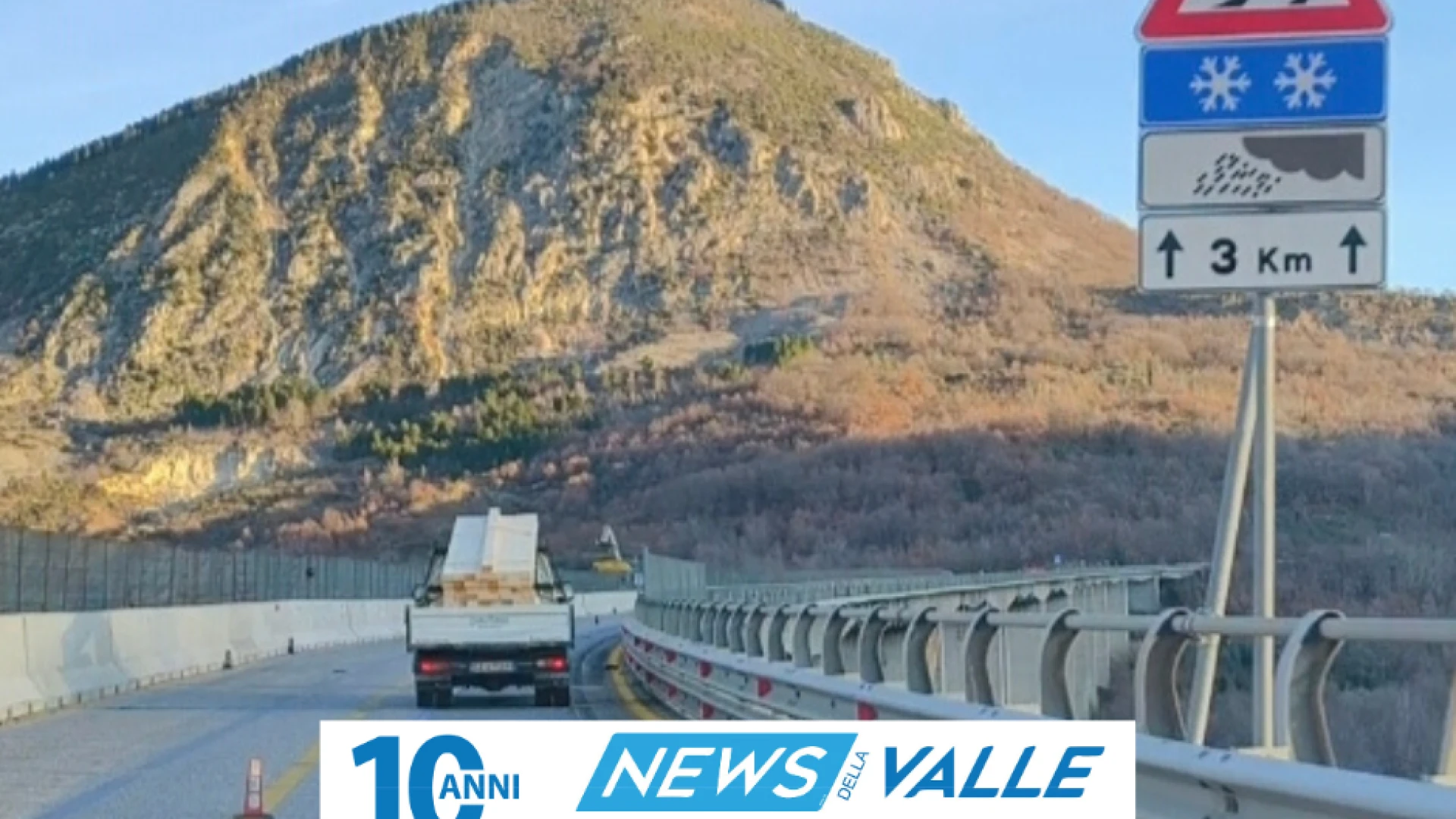 Statale 158 direzione Abruzzo, buche e manto stradale irregolare "preoccupano" gli automobilisti. (Video).